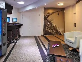 Hotel Nuevo Triunfo Барселона Испания