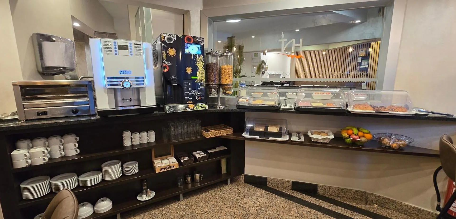 Hotel Nuevo Triunfo Барселона 2*,