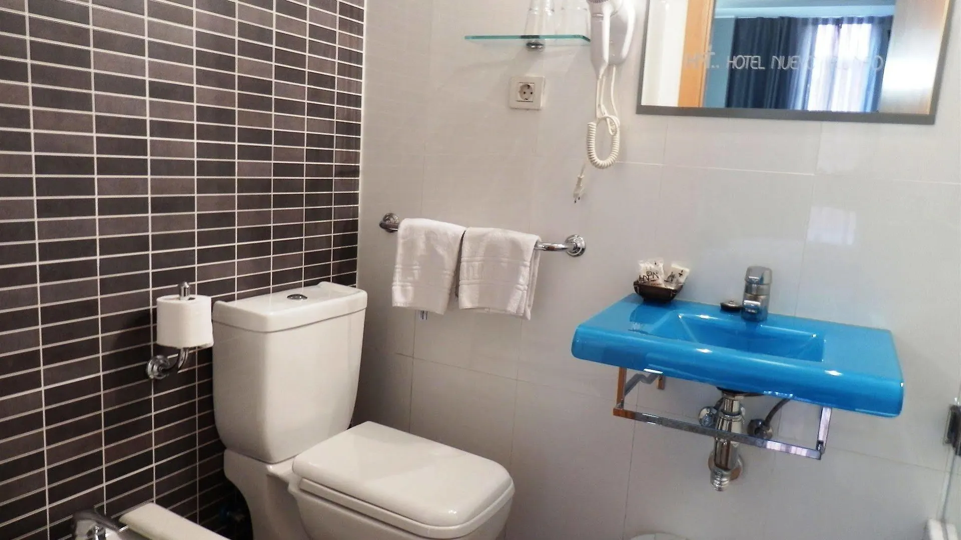 Hotel Nuevo Triunfo Барселона