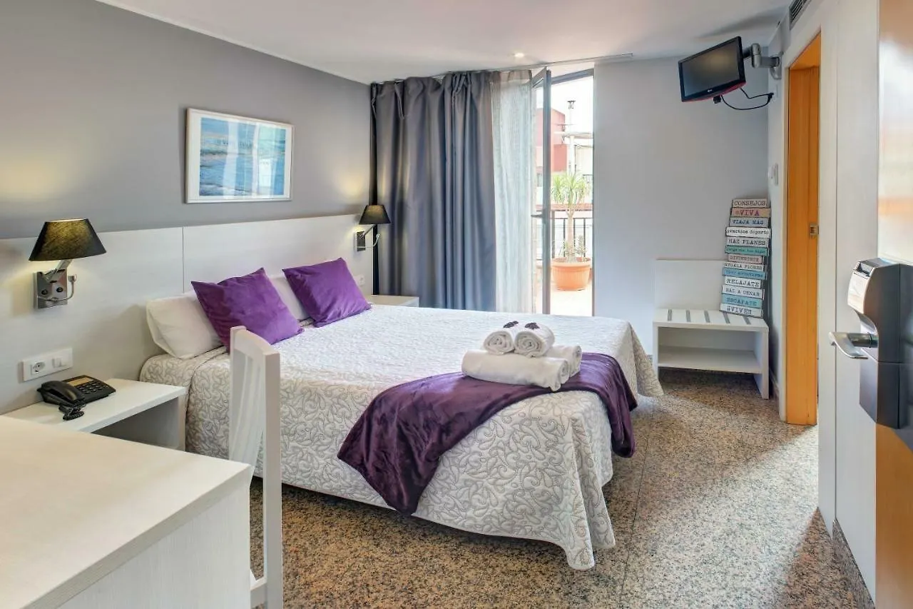 Hotel Nuevo Triunfo Барселона Испания