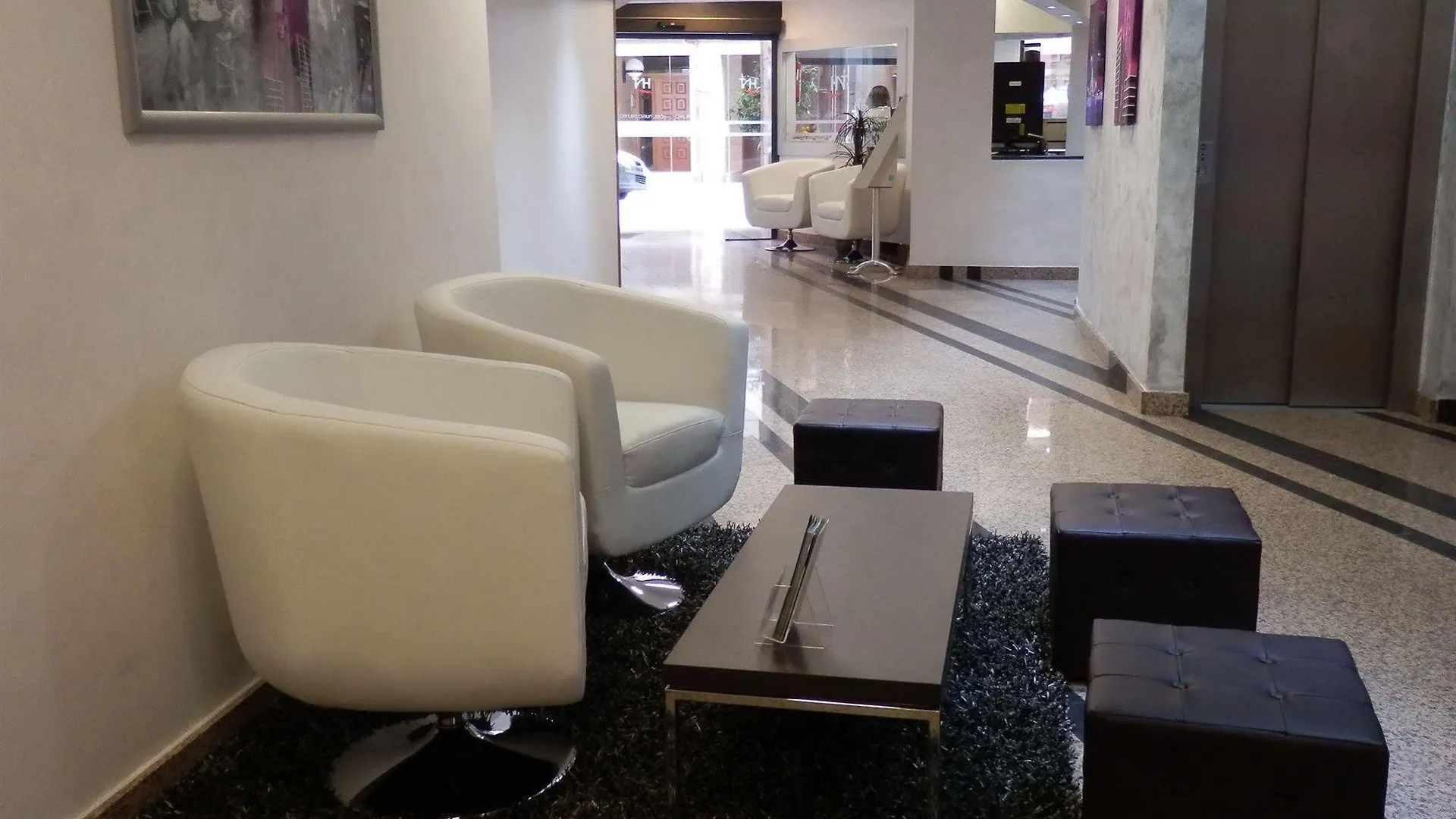 **  Hotel Nuevo Triunfo Barcelona Spain