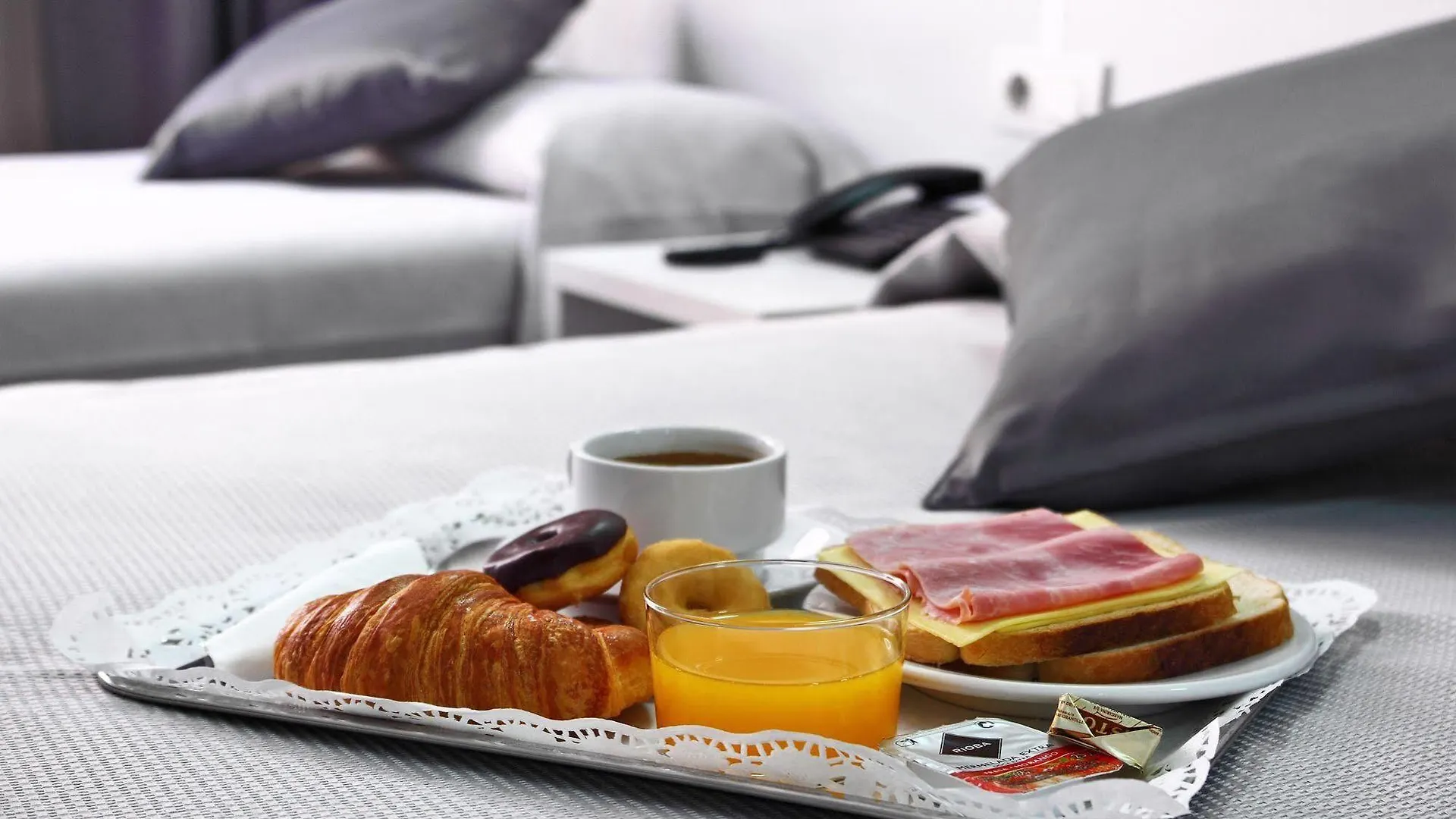 Hotel Nuevo Triunfo Barcelona 2*,